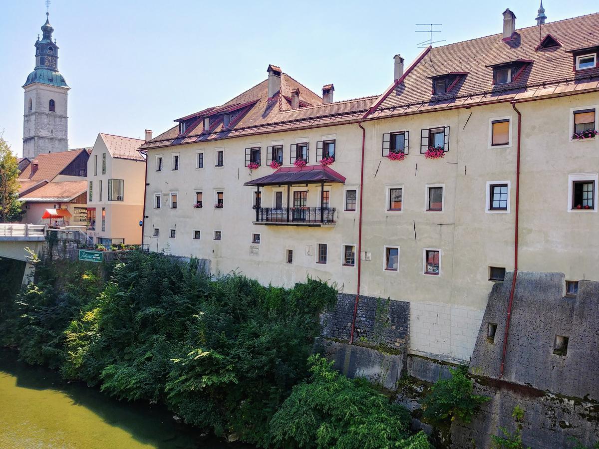 Hotel Garni Paleta Skofja Loka Exterior photo